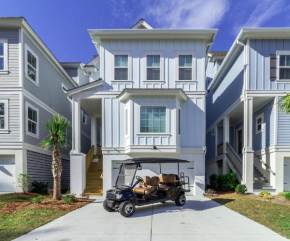 *** New 5 Bed/4 Bath Home with Elevator, Private Pool, & 6-Seater Golf Cart ***, Hilton Head Island